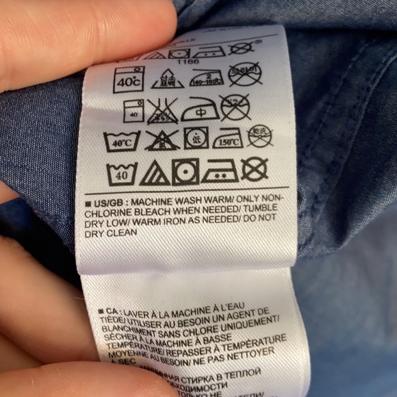 Banana Republic Soft Wash Tailored Slim Fit Button Down - Picture 8 of 8